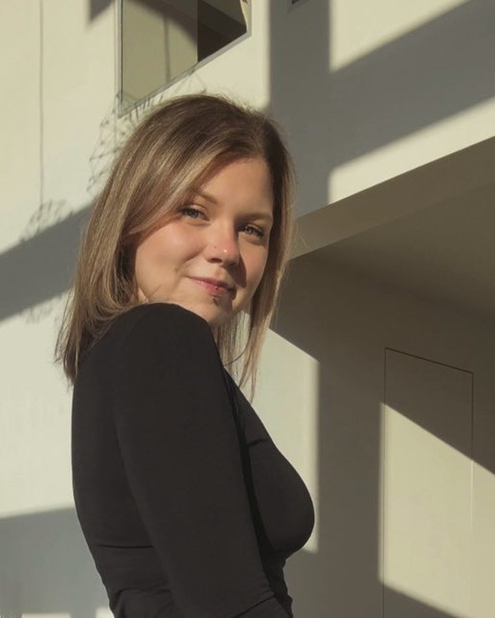 Лиза Зайцева, графический дизайнер